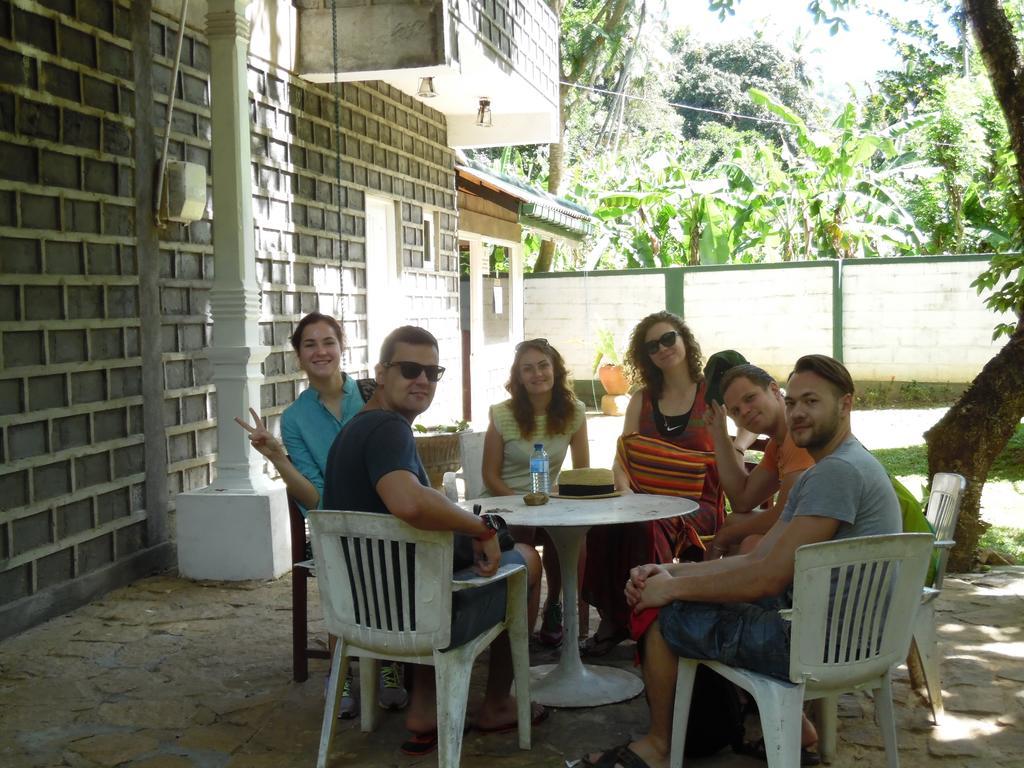 Linwood Bungalow Hotel Kandy Exterior photo